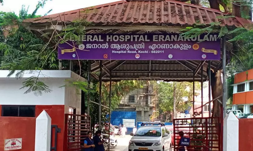 ഒരു ദിവസം 28 ഹെർണിയ ശസ്ത്രക്രിയ; എറണാകുളം ജനറൽ ആശുപത്രിക്ക് ചരിത്രനേട്ടം ഒരു ദിവസം 28 ഹെർണിയ ശസ്ത്രക്രിയ; എറണാകുളം ജനറൽ ആശുപത്രിക്ക് ചരിത്രനേട്ടം