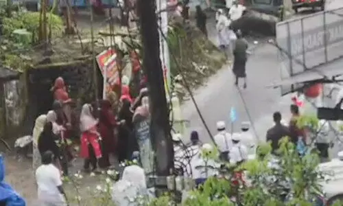 നബിദിന റാലിക്കിടെ പോത്തിന്റെ ആക്രമണം; സ്ത്രീക്കും കുട്ടികൾക്കും പരിക്ക്