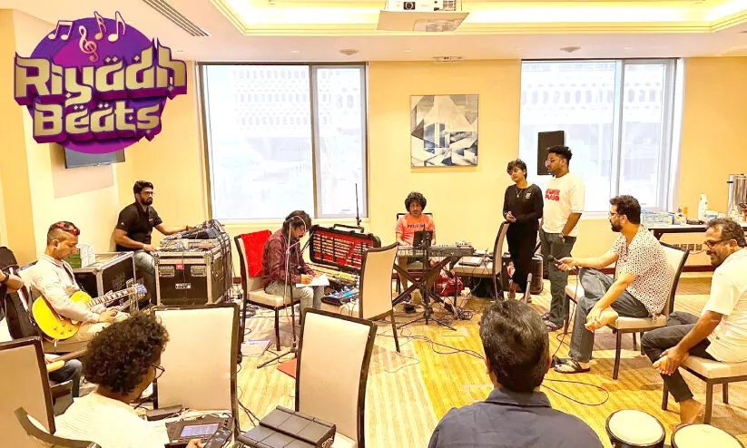 participants of Riyad Beats are practicing
