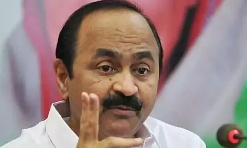 എസ്. മണികുമാറിനെ മനുഷ്യാവകാശ കമീഷൻ ചെയർമാനായി നിയമിക്കരുത്; പ്രതിപക്ഷ നേതാവ് ഗവർണർക്ക് കത്ത് നൽകി എസ്. മണികുമാറിനെ മനുഷ്യാവകാശ കമീഷൻ ചെയർമാനായി നിയമിക്കരുത്; പ്രതിപക്ഷ നേതാവ് ഗവർണർക്ക് കത്ത് നൽകി