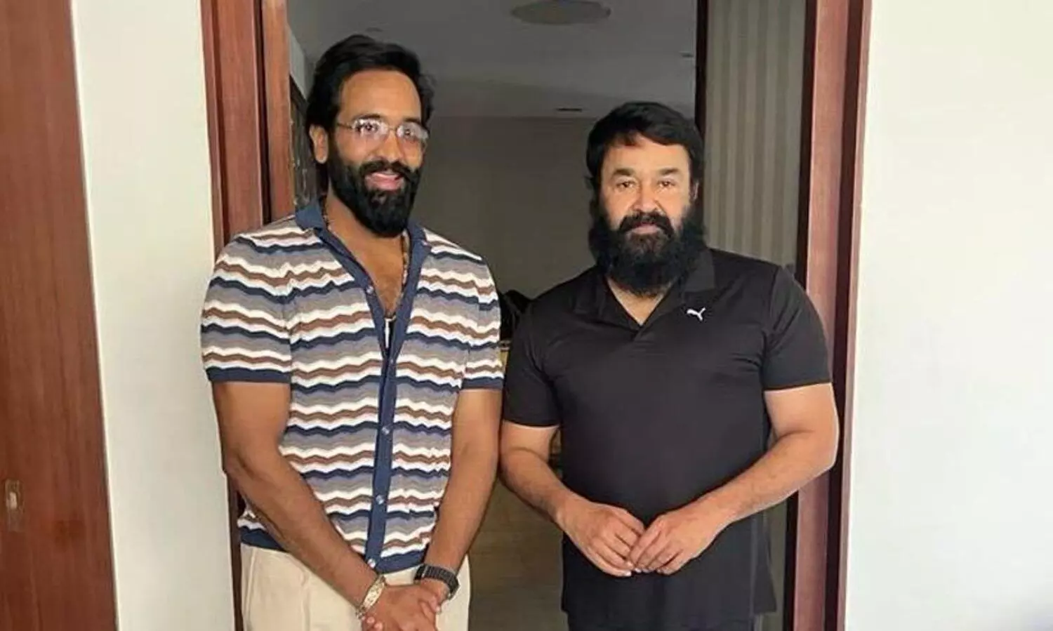 വിഷ്ണു മഞ്ചുവിന്റെ  കണ്ണപ്പയിൽ  പ്രഭാസിനൊപ്പം മോഹൻലാലും!