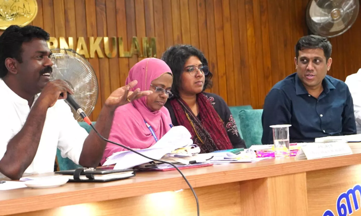 പദ്ധതികള്‍ സമയബന്ധിതമായി പൂര്‍ത്തിയാക്കണമെന്ന് ജില്ലാ വികസന സമിതി