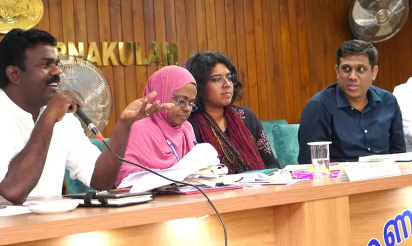 പദ്ധതികള് സമയബന്ധിതമായി പൂര്ത്തിയാക്കണമെന്ന് ജില്ലാ വികസന സമിതി പദ്ധതികള് സമയബന്ധിതമായി പൂര്ത്തിയാക്കണമെന്ന് ജില്ലാ വികസന സമിതി