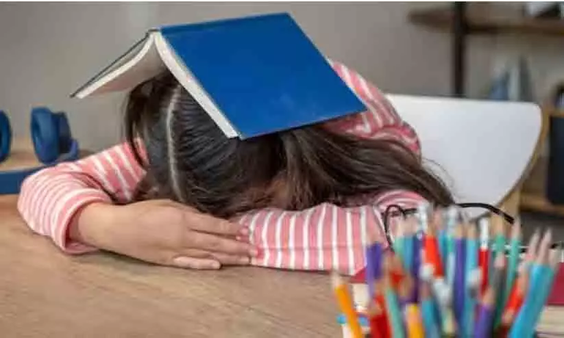 ട്യൂഷന് പോകാൻ ഇഷ്ടമല്ല; മനംനൊന്ത് 12 വയസുകാരി ജീവനൊടുക്കി