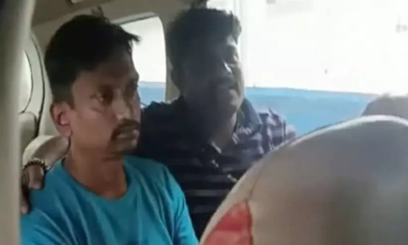 എഴുത്തുകാർക്ക് ഭീഷണിക്കത്ത്: ഹിന്ദുത്വ പ്രവർത്തകൻ പിടിയിൽ