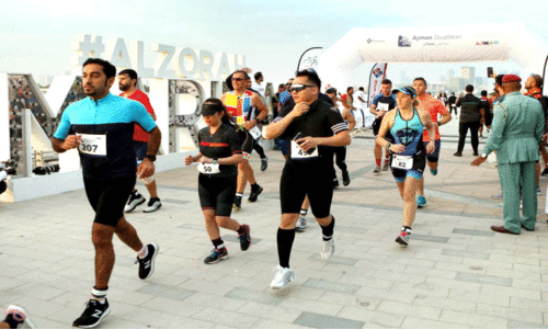 അ​ജ്മാ​ൻ ഡ്യു​വാ​ത്ത്​​ലോ​ണി​ൽ പ​​ങ്കെ​ടു​ക്കു​ന്ന​വ​ർ