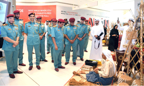 റാ​സ​ല്‍ഖൈ​മ​യി​ല്‍ ന​ട​ന്ന ലോ​ക ടൂ​റി​സം ദി​നം ആ​ഘോ​ഷ​ച്ച​ട​ങ്ങി​ല്‍നി​ന്ന്