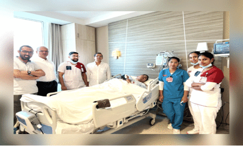 ഷി​ഫി​നും പി​താ​വ്​ ഉ​മ്മ​റും ആ​ശു​പ​ത്രി​യി​ൽ