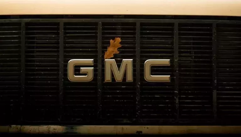 നിരാഹാര സമരവുമായി ജനറൽ മോട്ടോഴ്സ് ജീവനക്കാർ നിരാഹാര സമരവുമായി ജനറൽ മോട്ടോഴ്സ് ജീവനക്കാർ