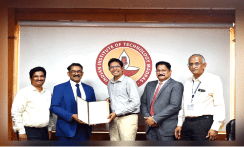 ഐ.​ഐ.​ടി മ​ദ്രാ​സ്-​മ​ക്‌​ഇ​ൻ​ഡീ​സ് ക​ൺ​സ​ൽ​ട്ട​ൻ​സി ക​രാ​ർ ഒ​പ്പി​ട​ൽ ച​ട​ങ്ങ്