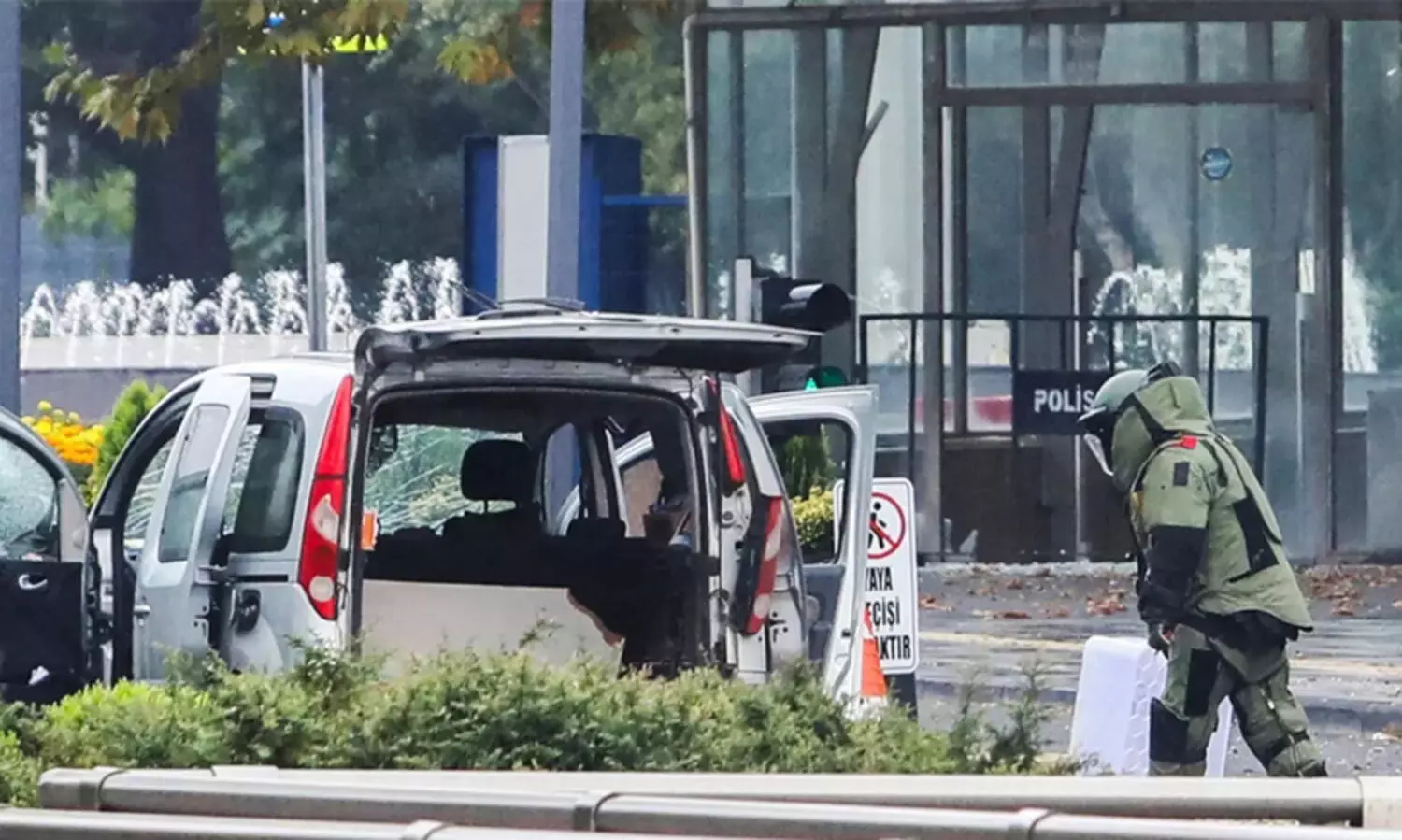 ചാവേർ ആക്രമണത്തിനുപിന്നാലെ തുർക്കിയയിൽ വൻ തീവ്രവാദി വേട്ട