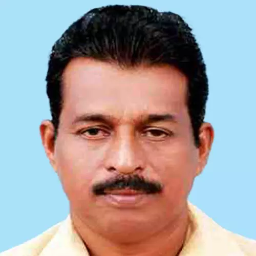 കെ.​എ​സ്.​ആ​ർ.​ടി.​സി ബ​സ് ഇ​ടി​ച്ച് ബൈ​ക്ക് യാ​ത്ര​ക്കാ​ര​ൻ മ​രി​ച്ചു