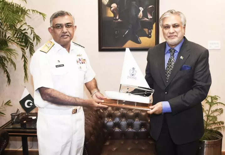പാകിസ്താൻ നാവികസേനാ മേധാവിയായി നവീദ് അഷ്‌റഫിനെ നിയമിച്ചു
