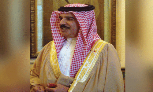 ഹ​മ​ദ്​ ബി​ൻ ഈ​സ ആ​ൽ ഖ​ലീ​ഫ