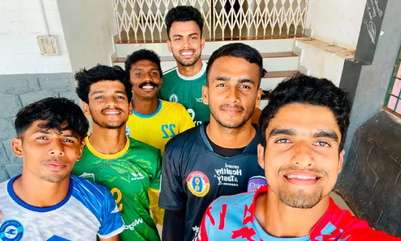 സ​ന്തോ​ഷ് ട്രോ​ഫി​യി​ൽ  ആറാടട്ടെ