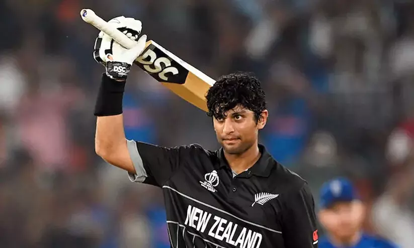 ഇംഗ്ലണ്ടിനെ നാണംകെടുത്തിയ ‘ഇന്ത്യക്കാരൻ’! ആരാണ് കിവീസിന്റെ യുവ ഓൾ റൗണ്ടർ രചിൻ രവീന്ദ്ര? ഇംഗ്ലണ്ടിനെ നാണംകെടുത്തിയ ‘ഇന്ത്യക്കാരൻ’! ആരാണ് കിവീസിന്റെ യുവ ഓൾ റൗണ്ടർ രചിൻ രവീന്ദ്ര?