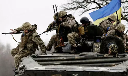 ഉക്രെയ്ൻ യുദ്ധം: ഇറാനിൽ നിന്ന് പിടിച്ചെടുത്ത 1.1 ദശലക്ഷം വെടിയുണ്ടകൾ അമേരിക്ക യുക്രയ്ന് നൽകി ഉക്രെയ്ൻ യുദ്ധം: ഇറാനിൽ നിന്ന് പിടിച്ചെടുത്ത 1.1 ദശലക്ഷം വെടിയുണ്ടകൾ അമേരിക്ക യുക്രയ്ന് നൽകി