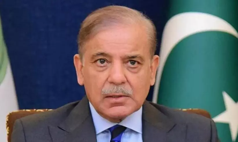 പാകിസ്താൻ മുൻ പ്രധാനമന്ത്രി ഷെഹ്ബാസ് ഷെരീഫിന്റെ വാഹനത്തിന് നേരെ ആക്രമണം പാകിസ്താൻ മുൻ പ്രധാനമന്ത്രി ഷെഹ്ബാസ് ഷെരീഫിന്റെ വാഹനത്തിന് നേരെ ആക്രമണം