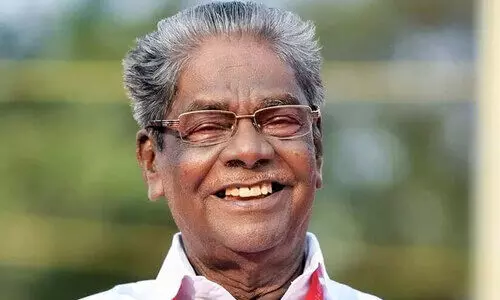 anathalavattom anandan