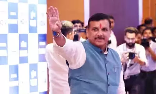 പ്രതിപക്ഷത്തെ വിടാതെ റെയ്ഡ്; സ​ഞ്ജ​യ് സി​ങ്ങു​മാ​യി ബ​ന്ധ​മു​ള്ള ര​ണ്ടു പേ​ർ​ക്ക് ഇ.​ഡി നോ​ട്ടീ​സ്