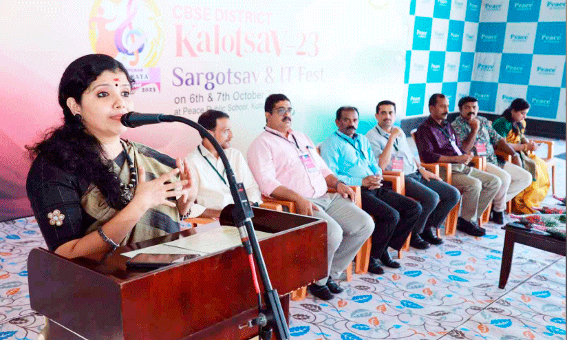 സി.​ബി.​എ​സ്.​ഇ ജി​ല്ല ക​ലോ​ത്സ​വ​ത്തി​ന് തു​ട​ക്കം