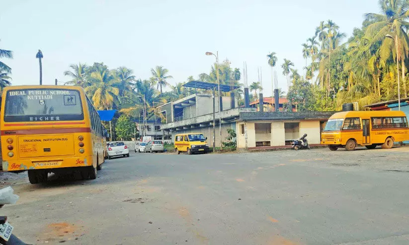 bus service bus service