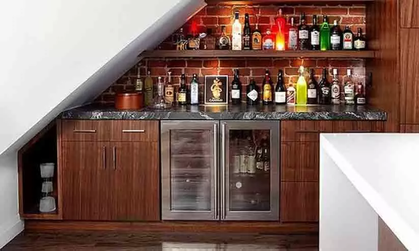 ഉത്തരാഖണ്ഡിൽ ഇനി ഹോം മിനി-ബാർ ലൈസൻസ് ലഭിക്കും ഉത്തരാഖണ്ഡിൽ ഇനി ഹോം മിനി-ബാർ ലൈസൻസ് ലഭിക്കും