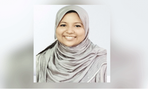 മു​ഹ്​​സി​ന താ​ഹ