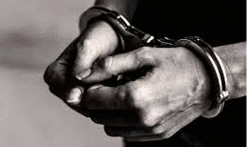 മദ്യപിച്ച് ലക്കുകെട്ട സ്വകാര്യ ബസ് ഡ്രൈവർ അറസ്റ്റിൽ