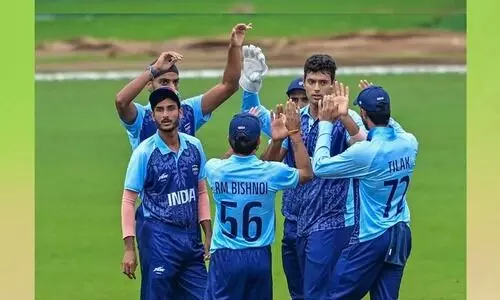 മഴ കളിച്ചു! ക്രിക്കറ്റിൽ ഇന്ത്യക്ക് സ്വർണം; തുണയായത് ഉയർന്ന റാങ്കിങ്