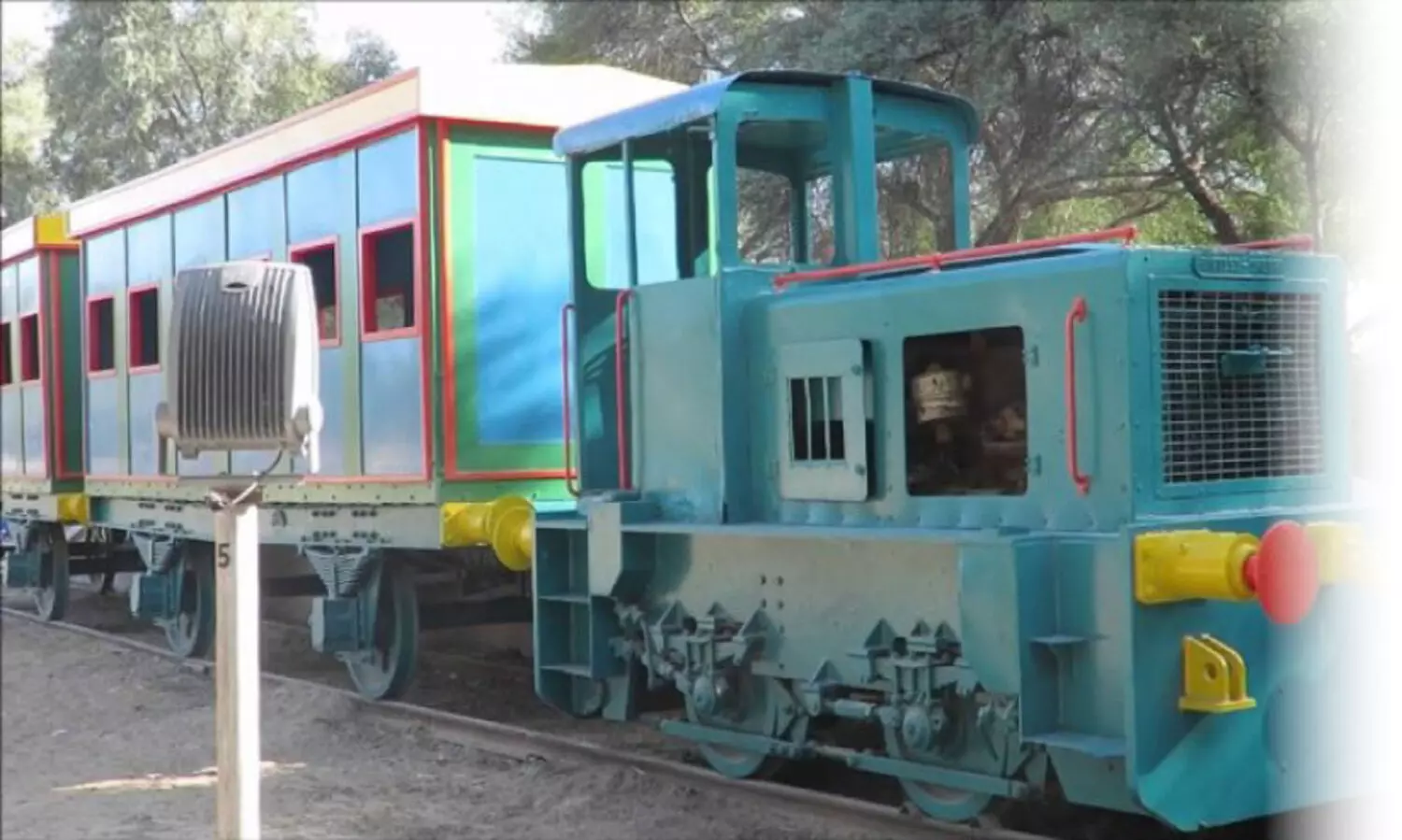 തീവണ്ടികൾ ചൂളം വിളിച്ച ദുബൈ