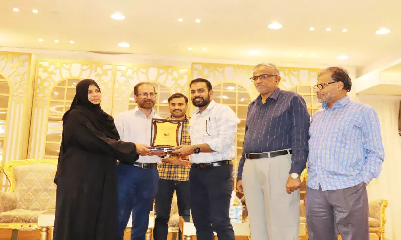 റഫീഖ്-നസീറ ദമ്പതികൾക്ക്തനിമ യാത്രയയപ്പ് നൽകി റഫീഖ്-നസീറ ദമ്പതികൾക്ക്തനിമ യാത്രയയപ്പ് നൽകി