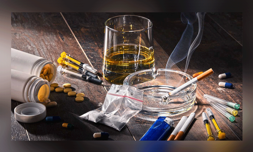 50,000 ദീനാറിന്റെ ലഹരിവസ്തുക്കളുമായി ഏഷ്യൻ വംശജൻ പിടിയിൽ 50,000 ദീനാറിന്റെ ലഹരിവസ്തുക്കളുമായി ഏഷ്യൻ വംശജൻ പിടിയിൽ