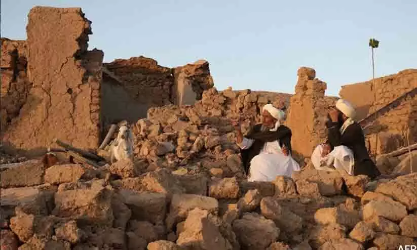 Powerful Afghan earthquake kills over 1,000