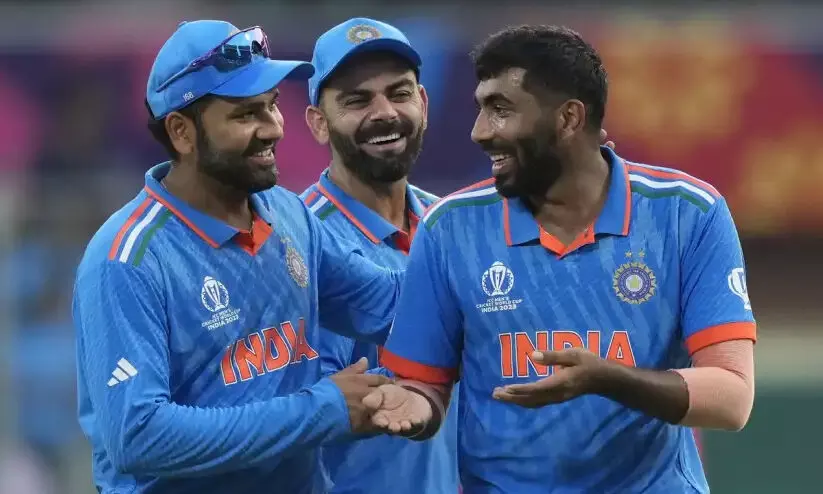 എറിഞ്ഞൊതുക്കി ഇന്ത്യൻ ബൗളർമാർ; ആസ്ട്രേലിയ 199 റൺസിന് പുറത്ത് എറിഞ്ഞൊതുക്കി ഇന്ത്യൻ ബൗളർമാർ; ആസ്ട്രേലിയ 199 റൺസിന് പുറത്ത്