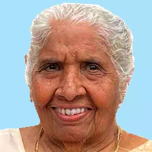 ലി​സ്സി പോ​ൾ