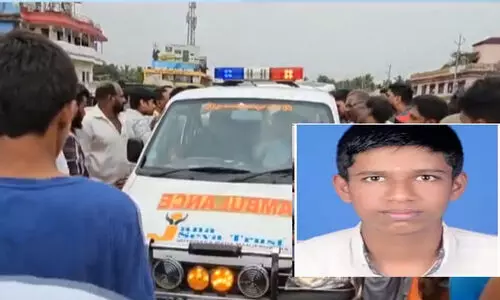 A student died after being hit by a vehicle Locals protest with the dead body