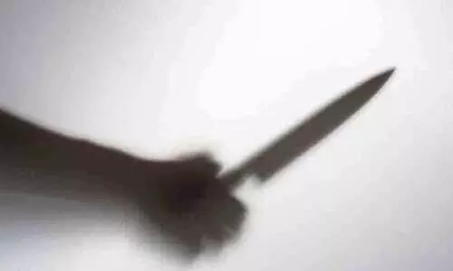 യു​വാ​വ് കു​ത്തേ​റ്റു മ​രി​ച്ചു; ഭാ​ര്യ ക​സ്റ്റ​ഡി​യി​ൽ