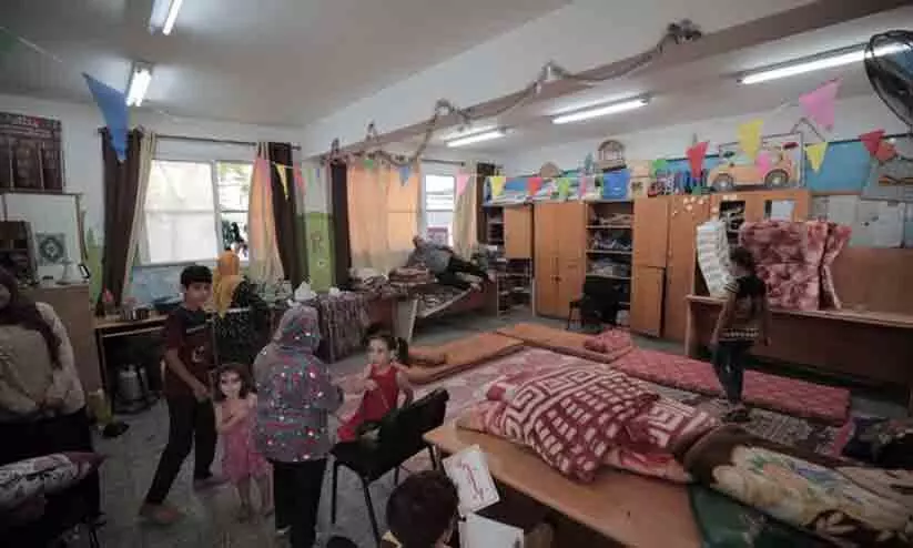 Iran calls for emergency meeting of Muslim group OIC