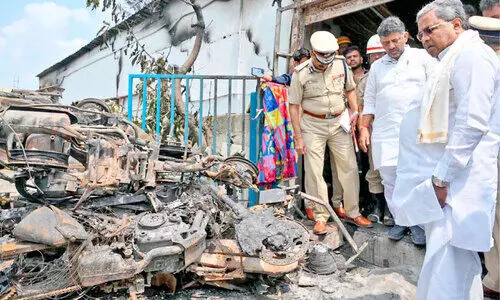 പടക്ക ഗോഡൗണിലെ തീപിടിത്തം; മരണം 14; അ​ഞ്ചു​പേ​ർ​ക്കെ​തി​രെ കേ​സ്്, ര​ണ്ടു​പേ​ർ അ​റ​സ്റ്റി​ൽ