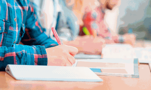 രണ്ടു പൊതുപരീക്ഷകൾ നിർബന്ധമല്ല