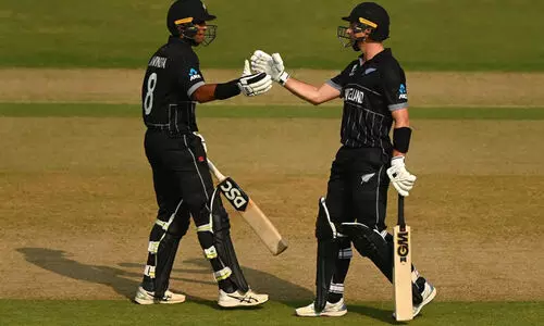 കീവിസിനെതിരെ നെതർലാൻഡിന് 323 റൺസ് വിജയലക്ഷ്യം