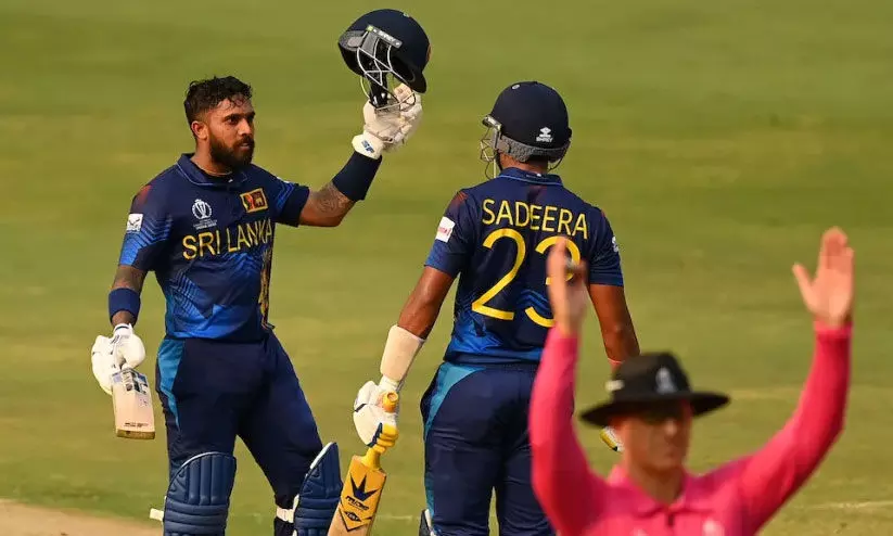 പാകിസ്താൻ ബൗളർമാരെ അടിച്ചൊതുക്കി മെൻഡിസും സമരവിക്രമയും; ശ്രീലങ്കക്ക് മികച്ച സ്കോർ