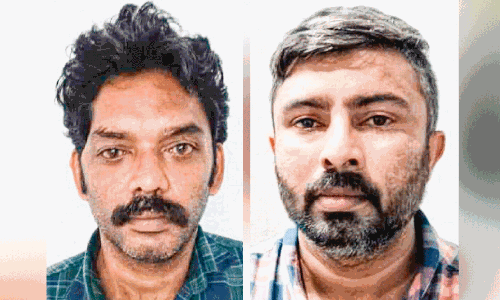 പൊലീസ്​ ചമഞ്ഞ്​  പണവും ഫോണും കവർന്ന രണ്ടുപേർ പിടിയിൽ