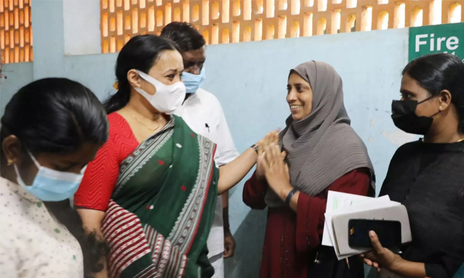 നിർമാണ പ്രവര്‍ത്തനങ്ങള്‍ സമയബന്ധിതമായി പൂര്‍ത്തിയാക്കണമെന്ന് വീണ ജോര്‍ജ്