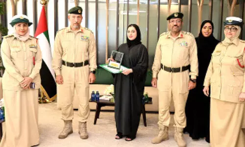 ഇമാറാത്തി വനിതയുടെ ഇടപെടലിൽ കവർച്ചക്കാരെ പിടികൂടി ഇമാറാത്തി വനിതയുടെ ഇടപെടലിൽ കവർച്ചക്കാരെ പിടികൂടി