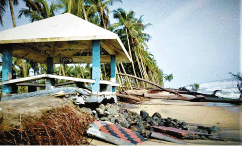 കടലാക്രമണം: അധികൃതരുടെ നിസ്സംഗതയിൽ നഷ്ടപ്പെട്ടത് അണ്ടത്തോടിന്റെ തീരസൗന്ദര്യം