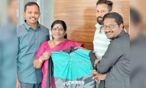 ക്രി​ക്ക​റ്റ് ക്ല​ബ് ജ​ഴ്സി പ്ര​കാ​ശ​നം ചെ​യ്തു