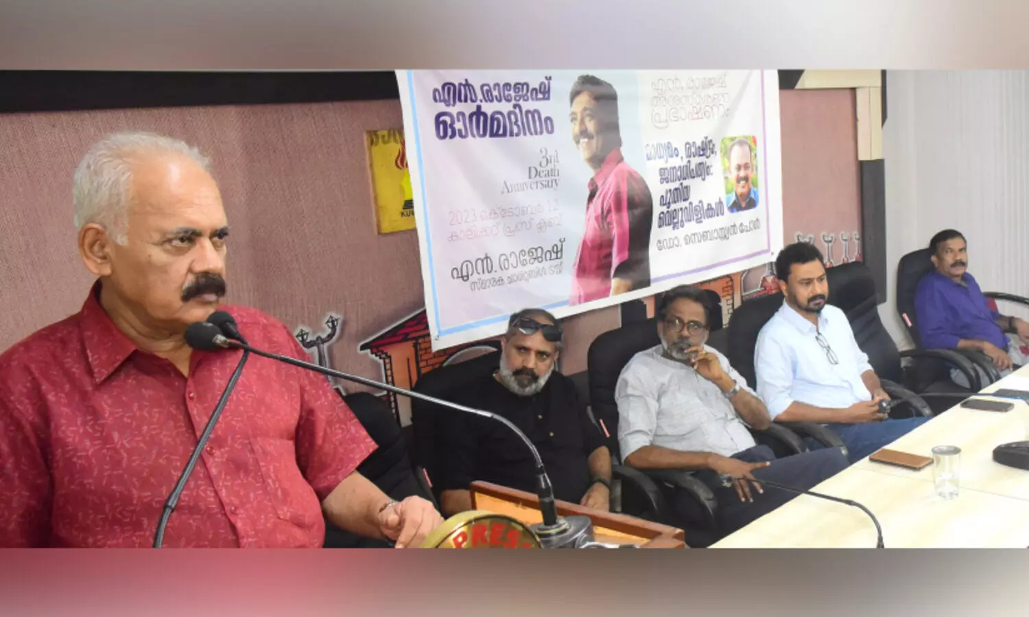 മാധ്യമങ്ങളെ ഭയപ്പെടുത്തി നിർവീര്യമാക്കുന്നു -ഡോ. സെബാസ്റ്റ്യൻ പോൾ