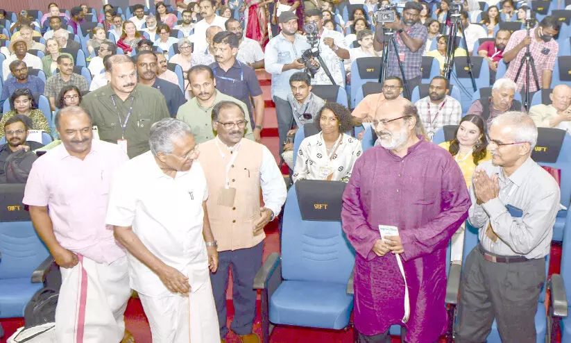 Pinarayi Vijayan Inaugurate Globalistic International Fest
